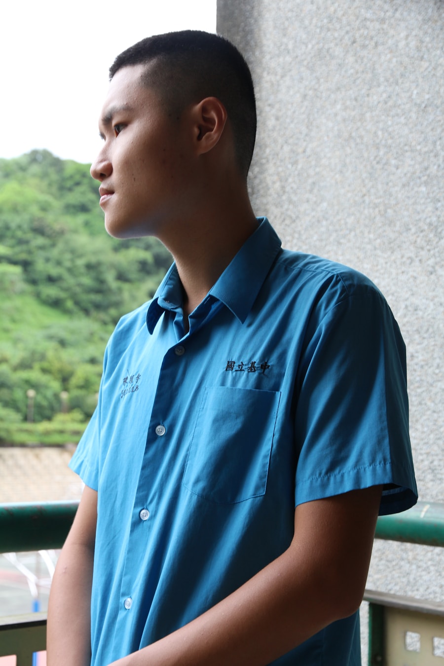 Photo blue shirt